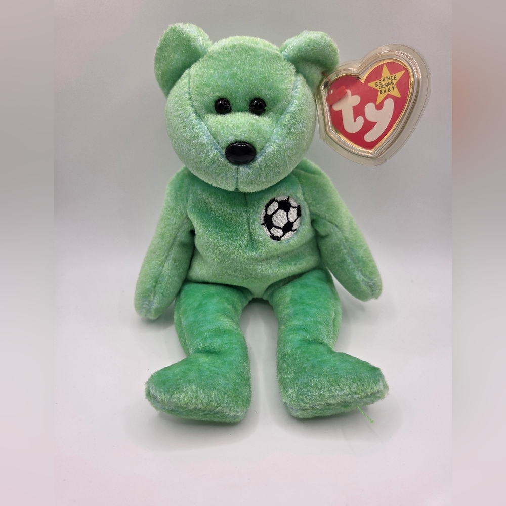 TY Beanie Baby - KICKS 1999 - the Soccer Bear  RARE